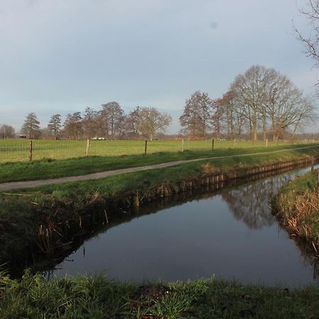 B&B 'T Onderkomen 't Harde ภายนอก รูปภาพ