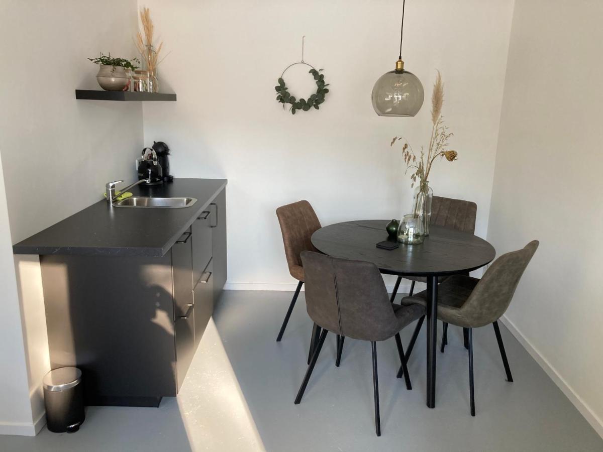 B&B 'T Onderkomen 't Harde ภายนอก รูปภาพ